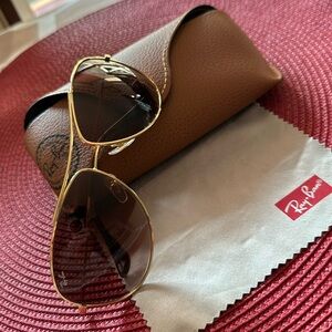 Ray-Ban